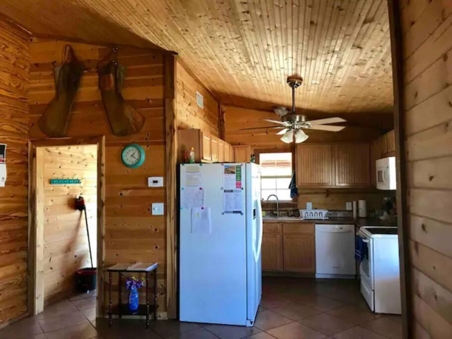 Cottonwood Creek Cabins - Alpine, Tx Luaran gambar